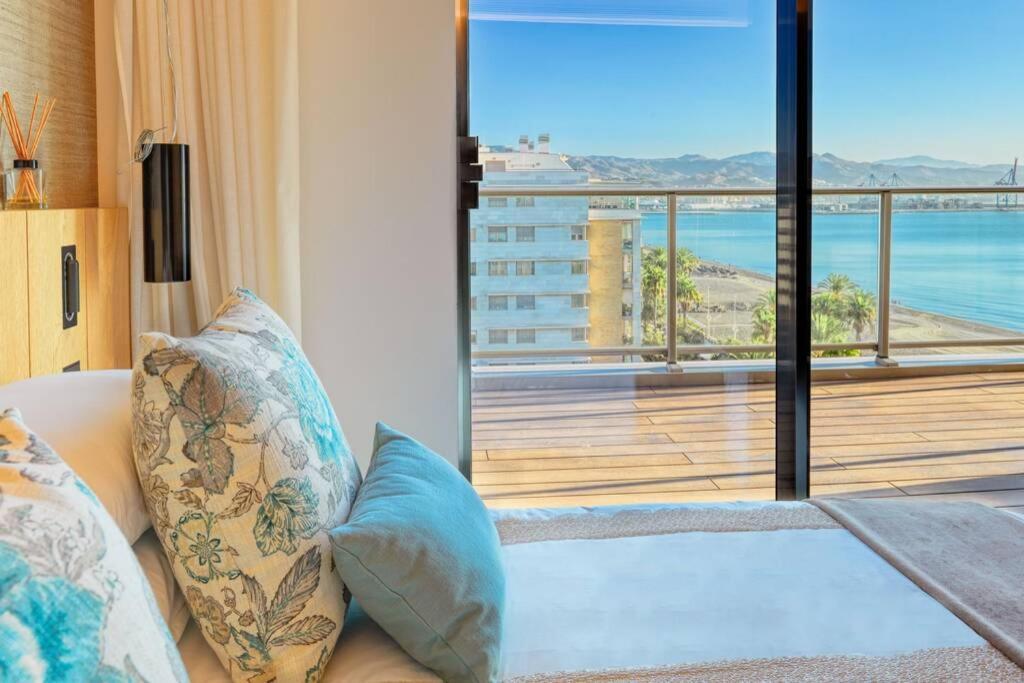D&R Penthouse On The Beach Apartment Malaga Exterior photo
