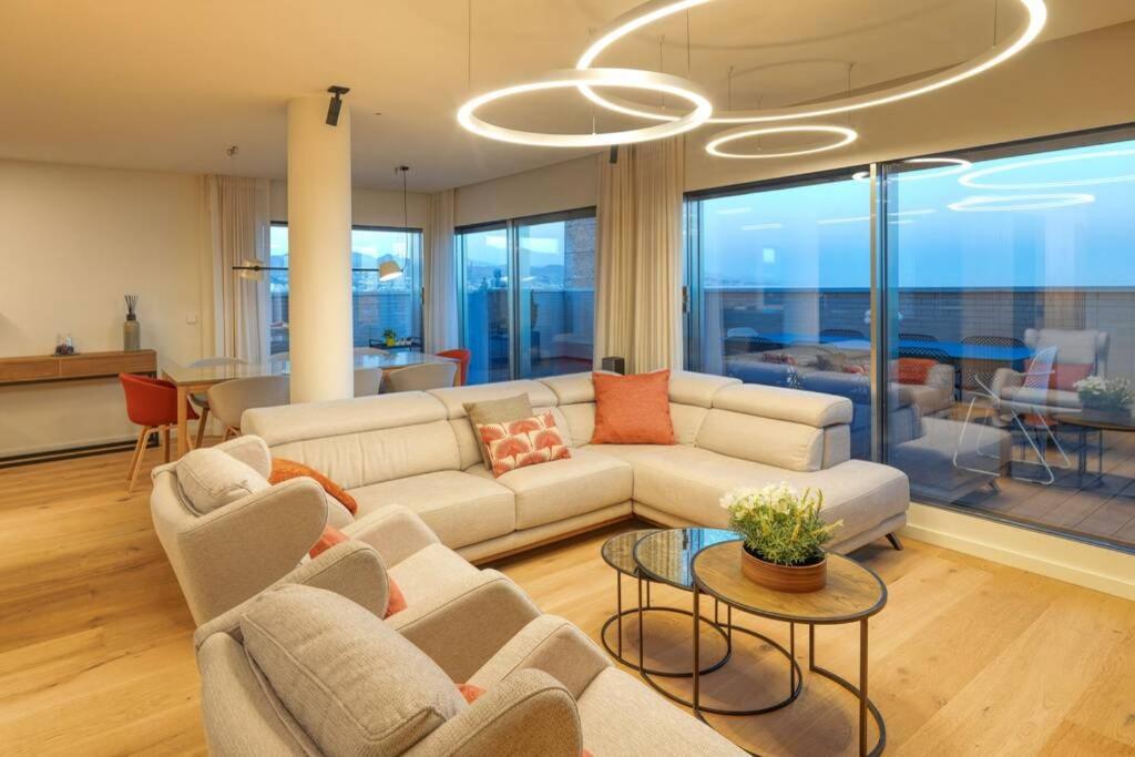 D&R Penthouse On The Beach Apartment Malaga Exterior photo
