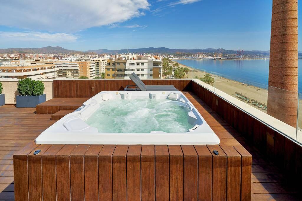 D&R Penthouse On The Beach Apartment Malaga Exterior photo